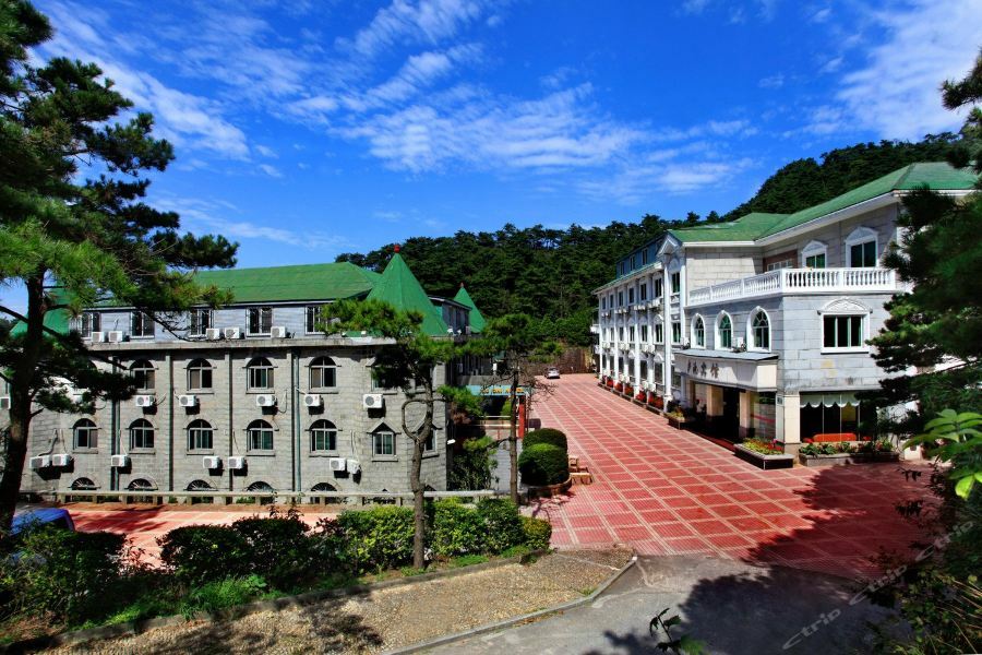 Luchi Hotel Luyang  Екстериор снимка